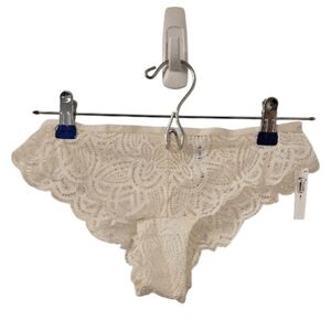 White Old Navy Women's Lace Cheeky Thong Underwear